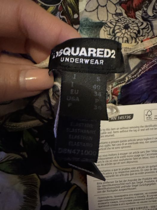 Vand colanti Dsquared marimea S noi cu eticheta