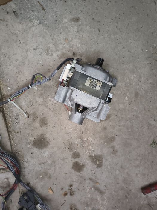 Motor mașină spălat