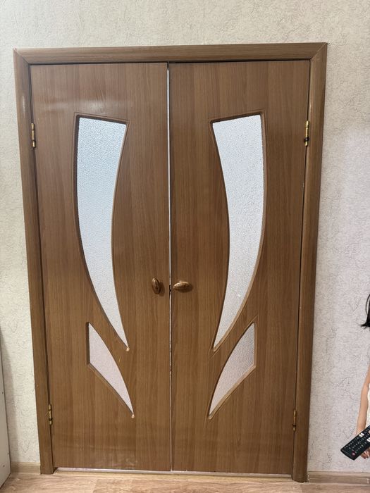 Есиктер сатылады багасы 2000тг