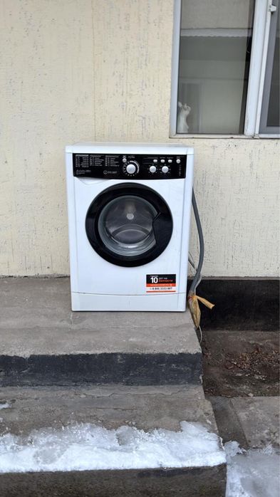 Продам стиральную машинку