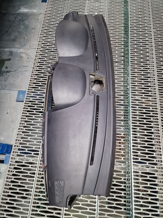 Plansa bord europa volan stanga bmw seria 7 e65 e66 lci facelift