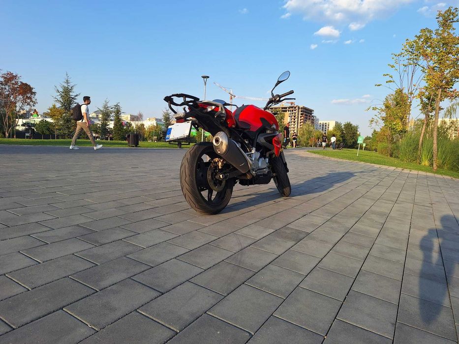 Motocicleta BMW G310R - ideala pentru categoria A2 si incepatori