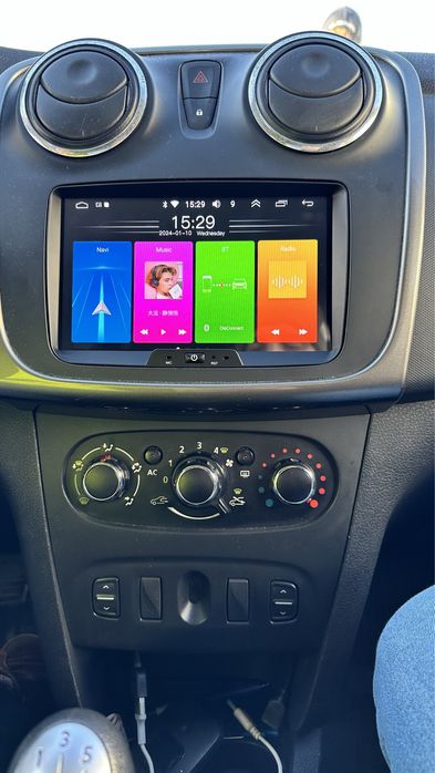 Navigatie android Dacia Duster Logan Sandero Lodgy Dokker CarPlay GPS