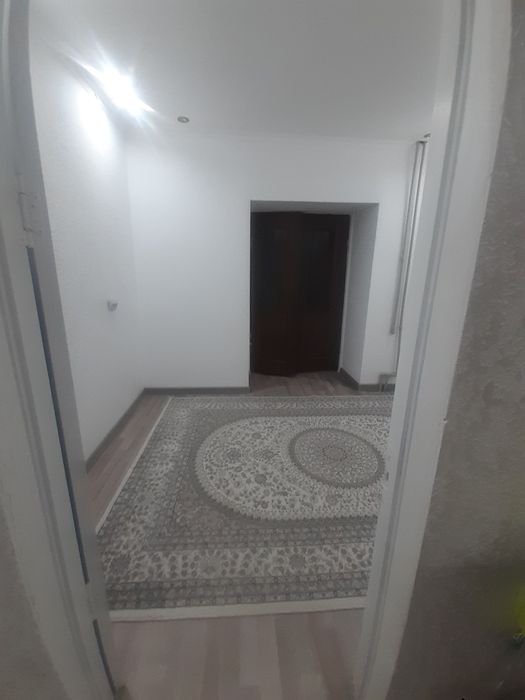 Продается трех комнатная квартира