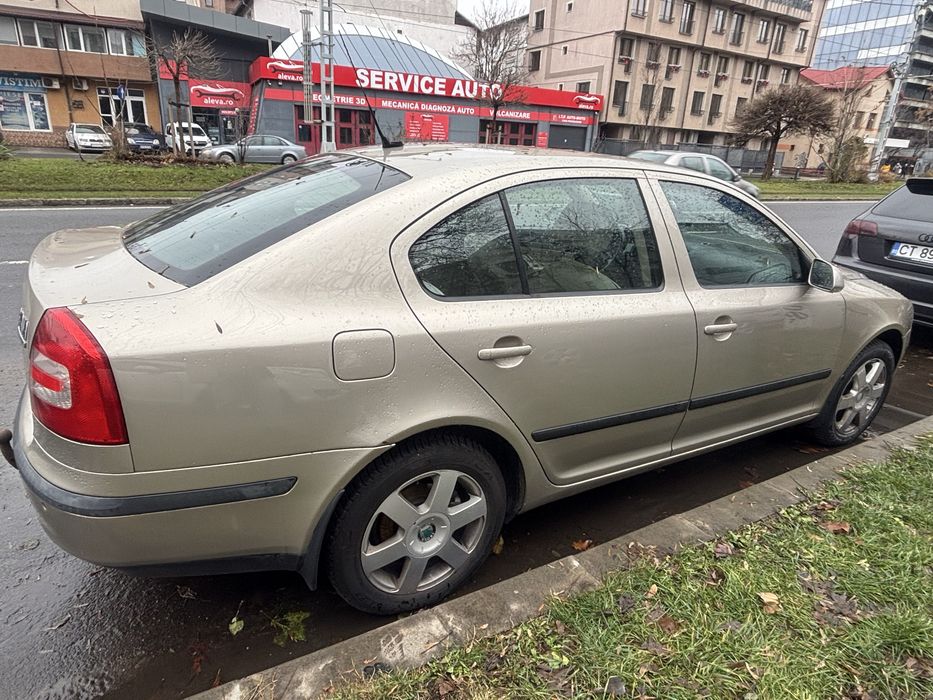 Skoda Octavia 2 1.6 FSI