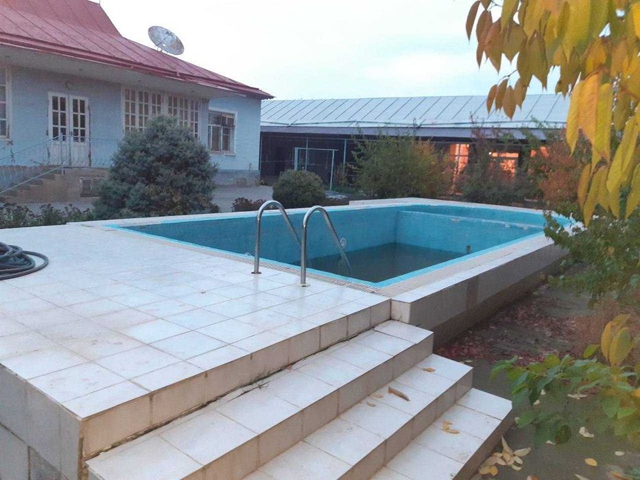 Продается участок в центре Кибрая