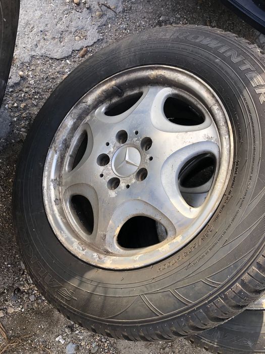 Зимни гуми с джанти за Mercedes w140