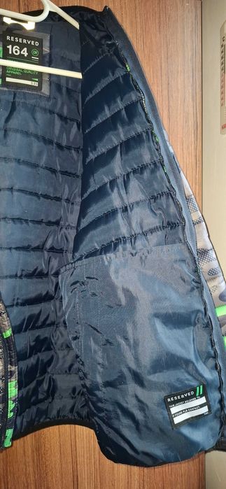 Спортно яке с качулка