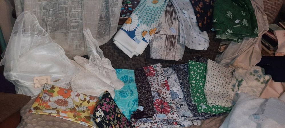 Продам отрезы материала советские