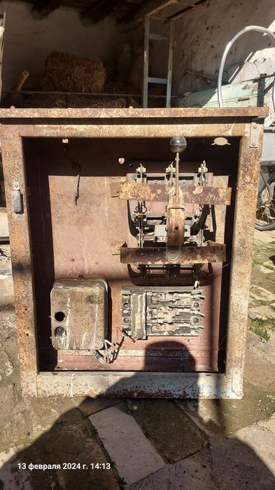 Рубилник ва яшшик сотилади уч фазаники