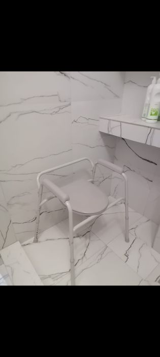 Продам специальный стул