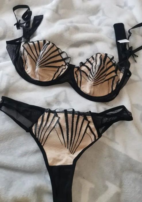 Set lenjerie intima marime M