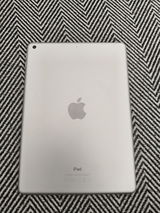 iPad 5 (2017) В отличном состоянии