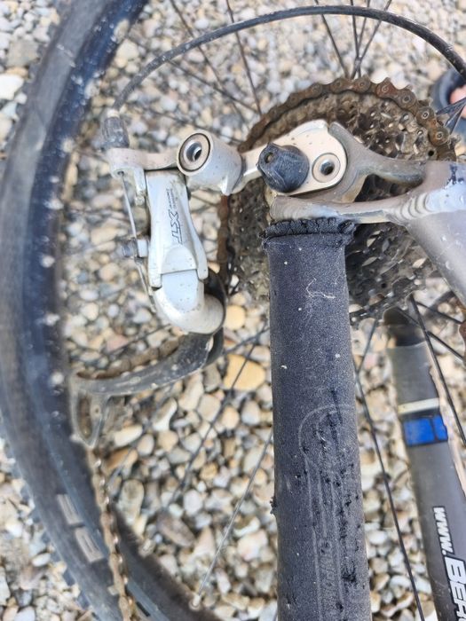 Bicicleta Bergamont downhill