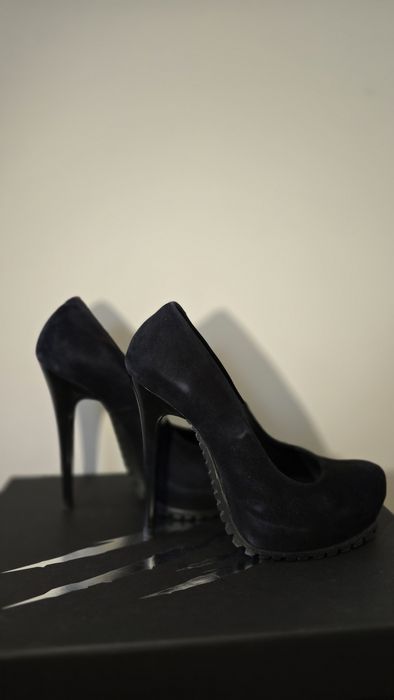 Обувки GiAnni с висок ток