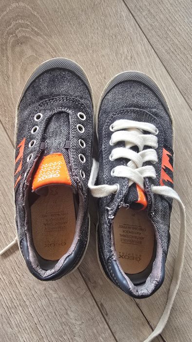 Детски кецове Geox.