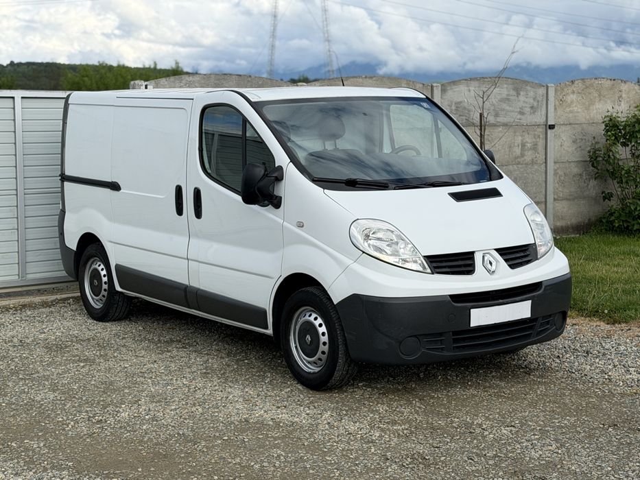 Renault Trafic L1H1  - 2013 - 2.0 DCI - 6+1 Trepte  - A/C - Euro 5