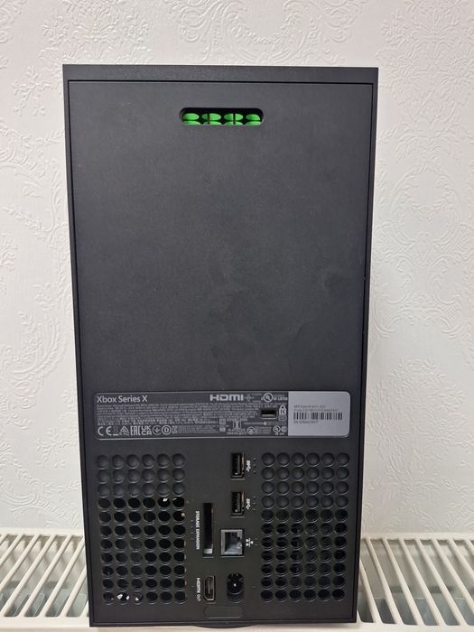 Xbox Series X, 1TB, 1 x Controller, Impecabil