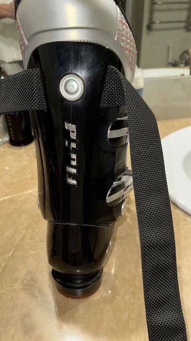 Горнолыжные ботинки