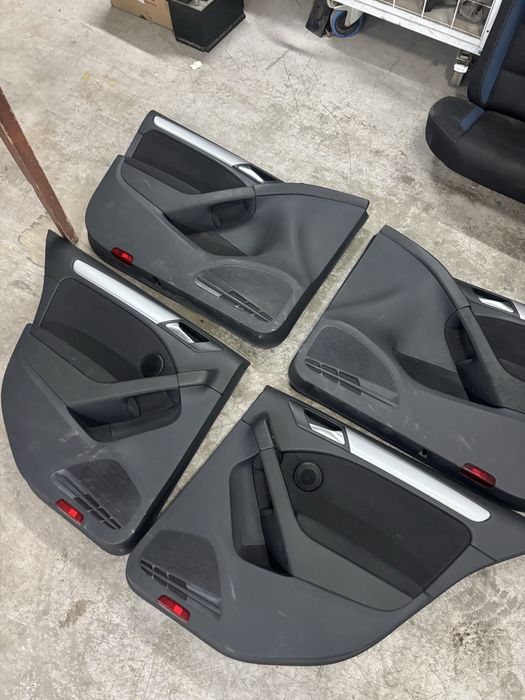 седалки и кори за vw golf6