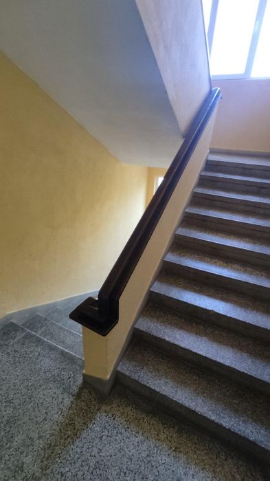 Продава се Тристаен апартамент в Карнобат - 72 кв.м за 903 €/кв.м - Снимка #1