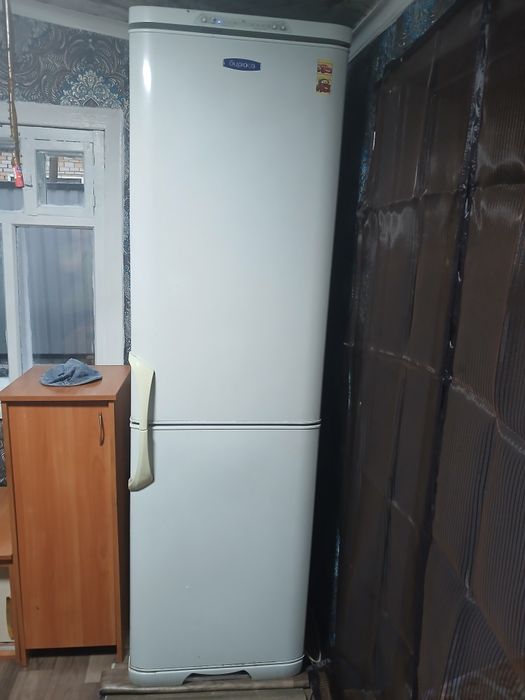 Холодильник б/у Бирюса
