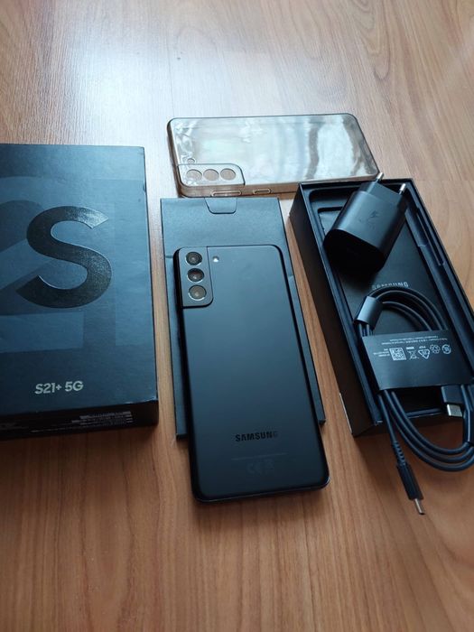 Samsung S21 Plus 256GB schimb/vând