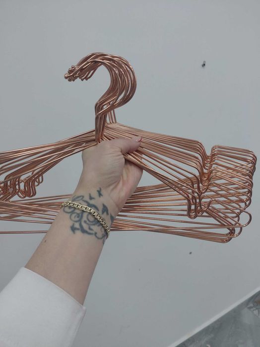 Закачалки за дрехи