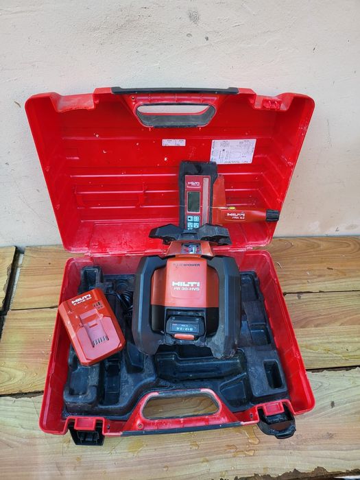 Nivela laser Hilti PR 30 - HVS panta dubla