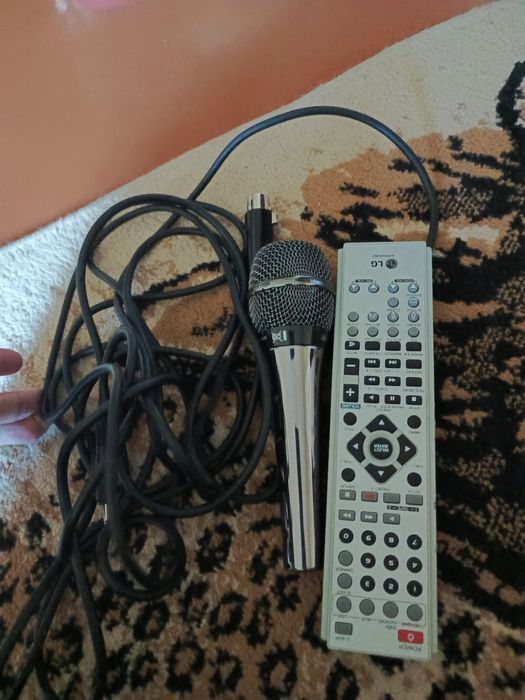 Музыкальный центр