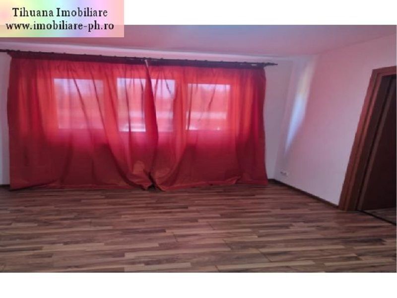 Apartament 2 camere de vanzare : Plopeni (centrala termica),parter
