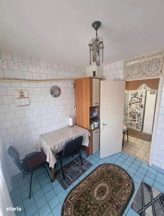 Apartament 2 camere decomandate,Brazdă,Et. 2/4,coloana gaze,bloc 1983