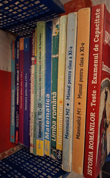 Manuale si culegeri școlare