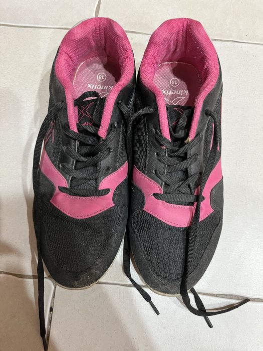 Продаю кроссовки