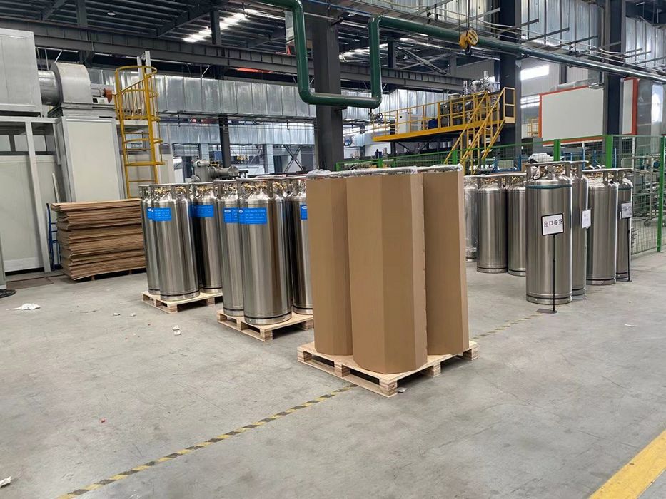 Криогенная бочка криоемкость для жидкого кислорода азота аргона CO2