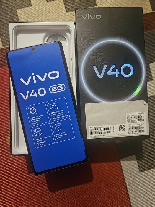 Vivo V40 5G (256 g)