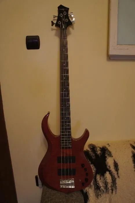 Chitara bass activ/pasiv Marcus Miller M3 STR