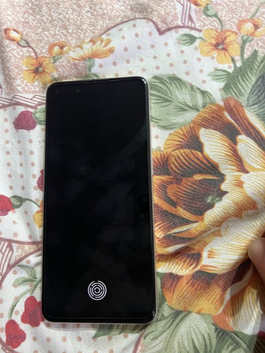 Продам Oppo Reno 7