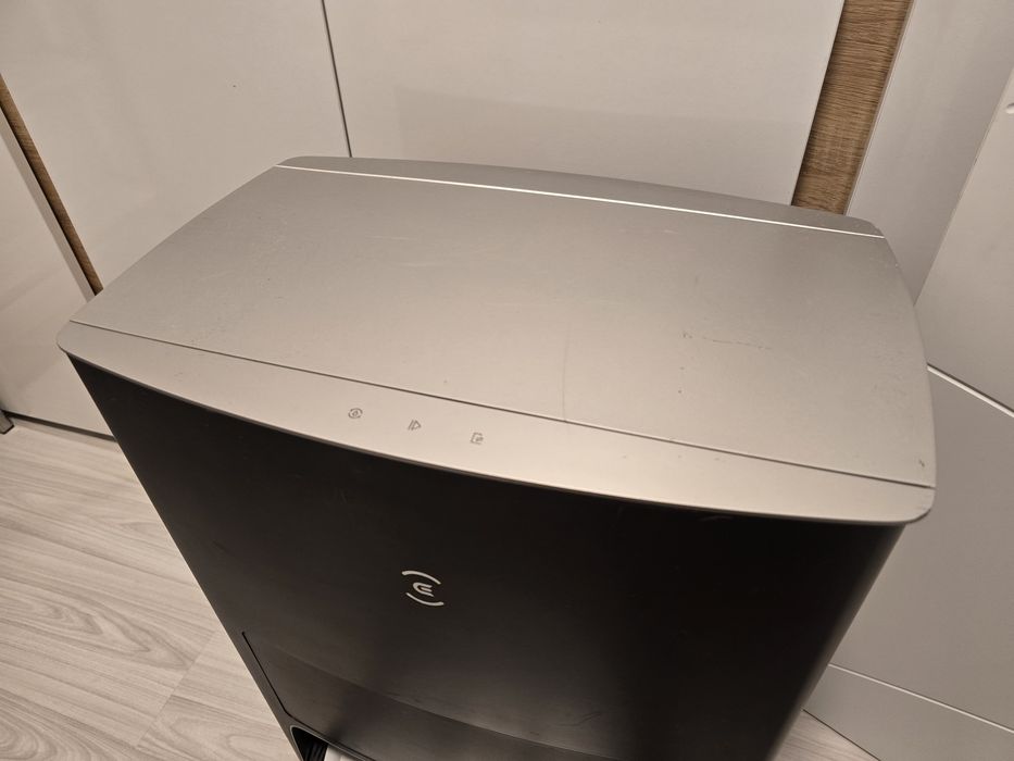 Ecovacs omni x1 робот прахосмукачка