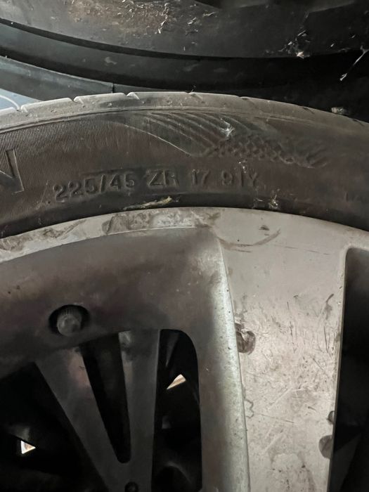 „VW“ Джанти с Гуми 225/45 ZR 17