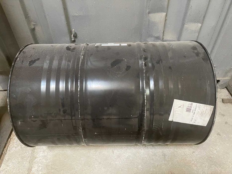 Бочка из под масло.