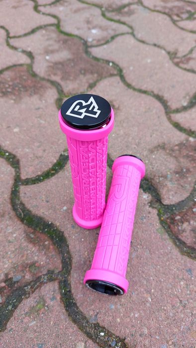 Mansoane Race Face Grippler Lock-On 30mm Grips - diferite culori