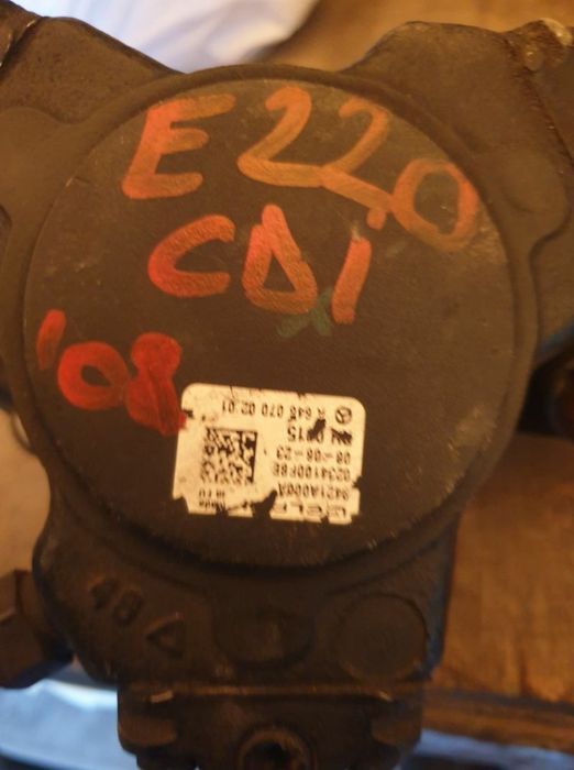 Pompa înaltă Mercedes w211 E220 2.2 cdi