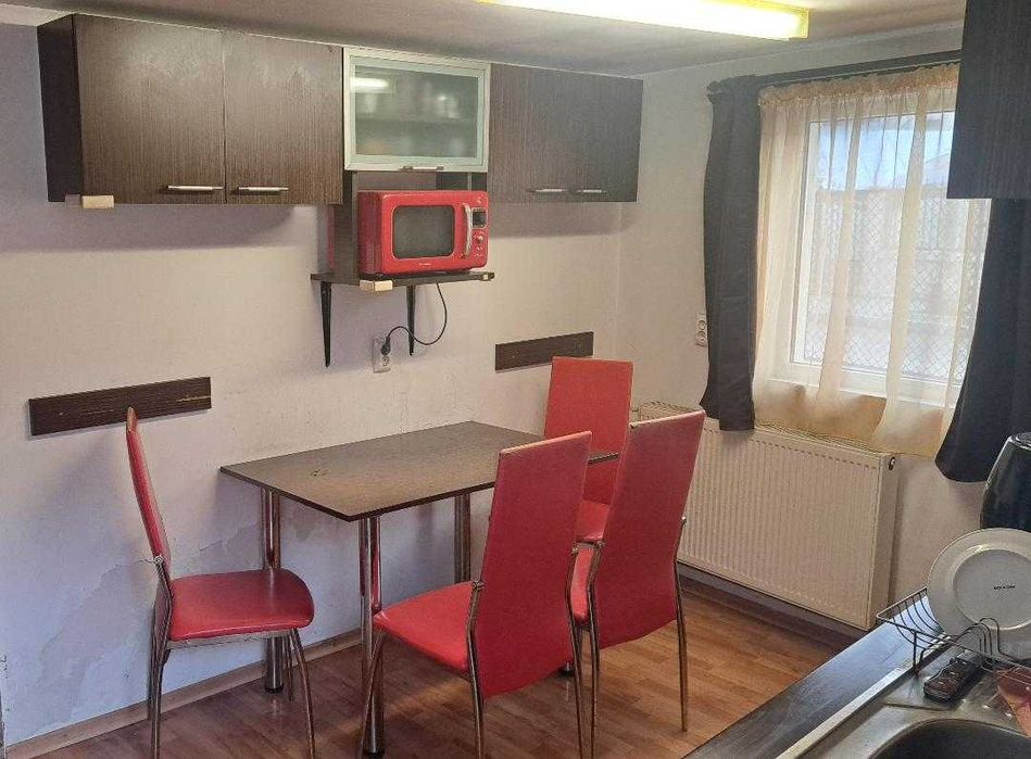 URGENT- Bucatarie completa, aragaz, cuptor, hota, chiuveta cu baterie