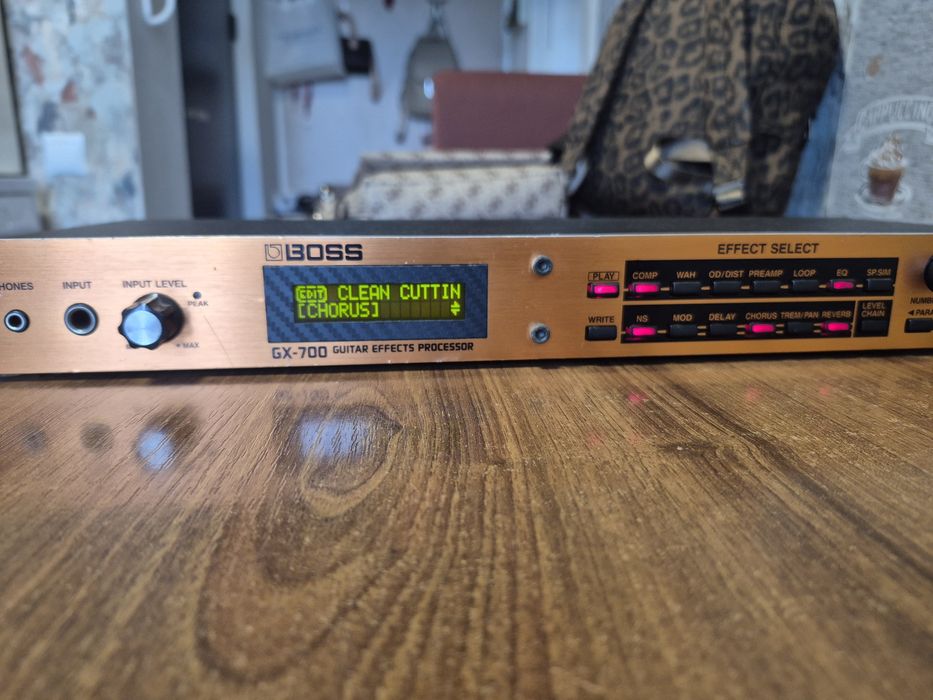 Procesor rack Boss GX700