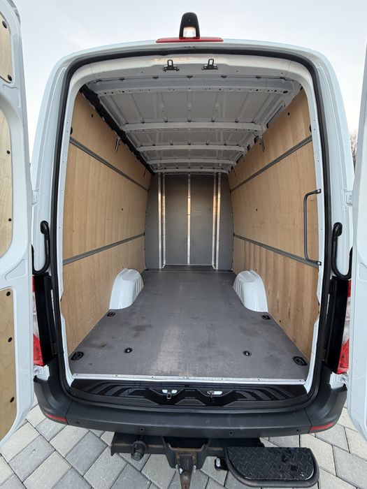 Mercedes Sprinter 319 Maxi Mixt 5 locuri carlig 3500 kg