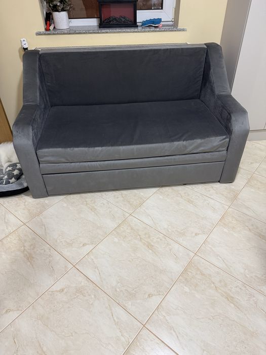 Canapea extensibila 2 persoane