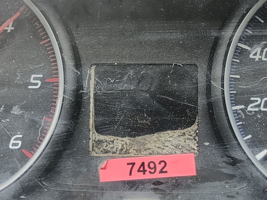 Ceasuri bord 8100b888 Mitsubishi Outlander 3 (facelift) (2014 - 2016)
