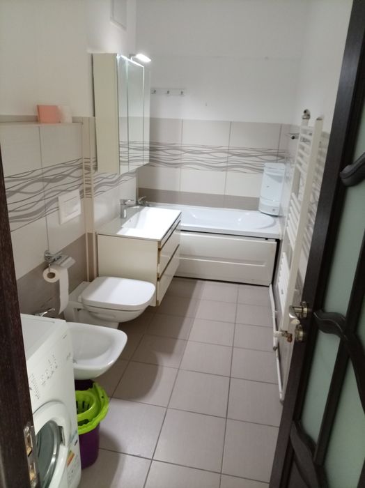 Apartament 3 camere decomandate