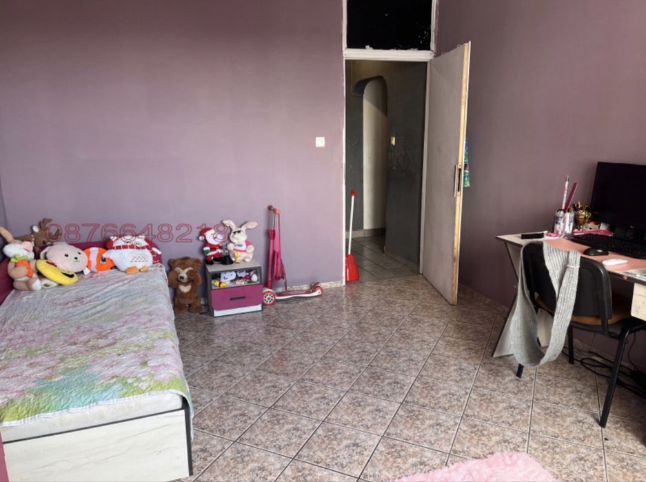 Продавам 3-СТАЕН апартамент  гр.София жк.Обеля 1